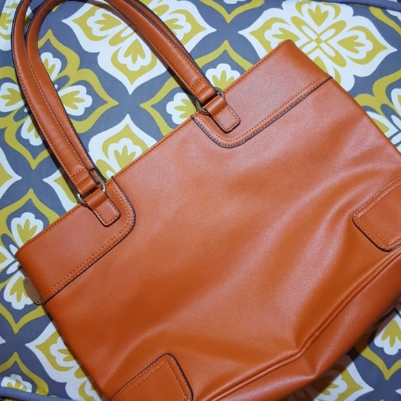 Anne Klein Satchel - Picture 3 of 8